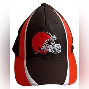 NWOT NFL Team Apparel Cleveland Browns Hat